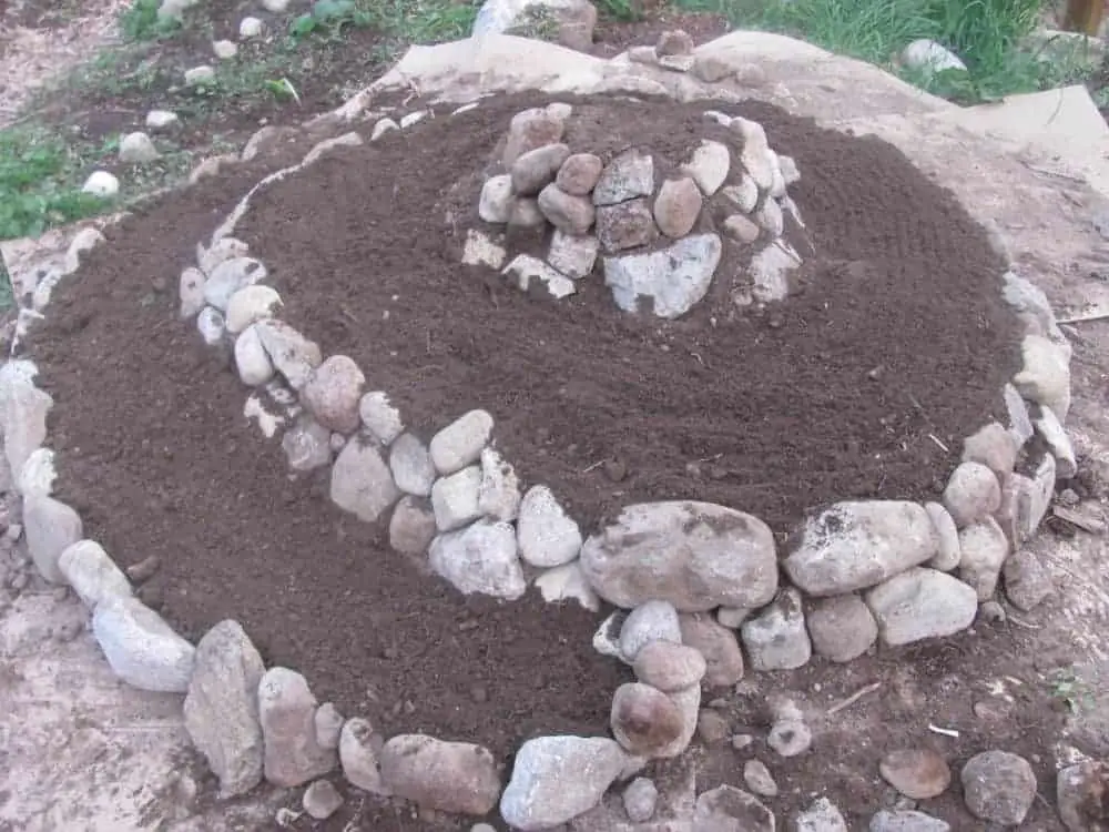 DIY Raised Rock Herb Spiral