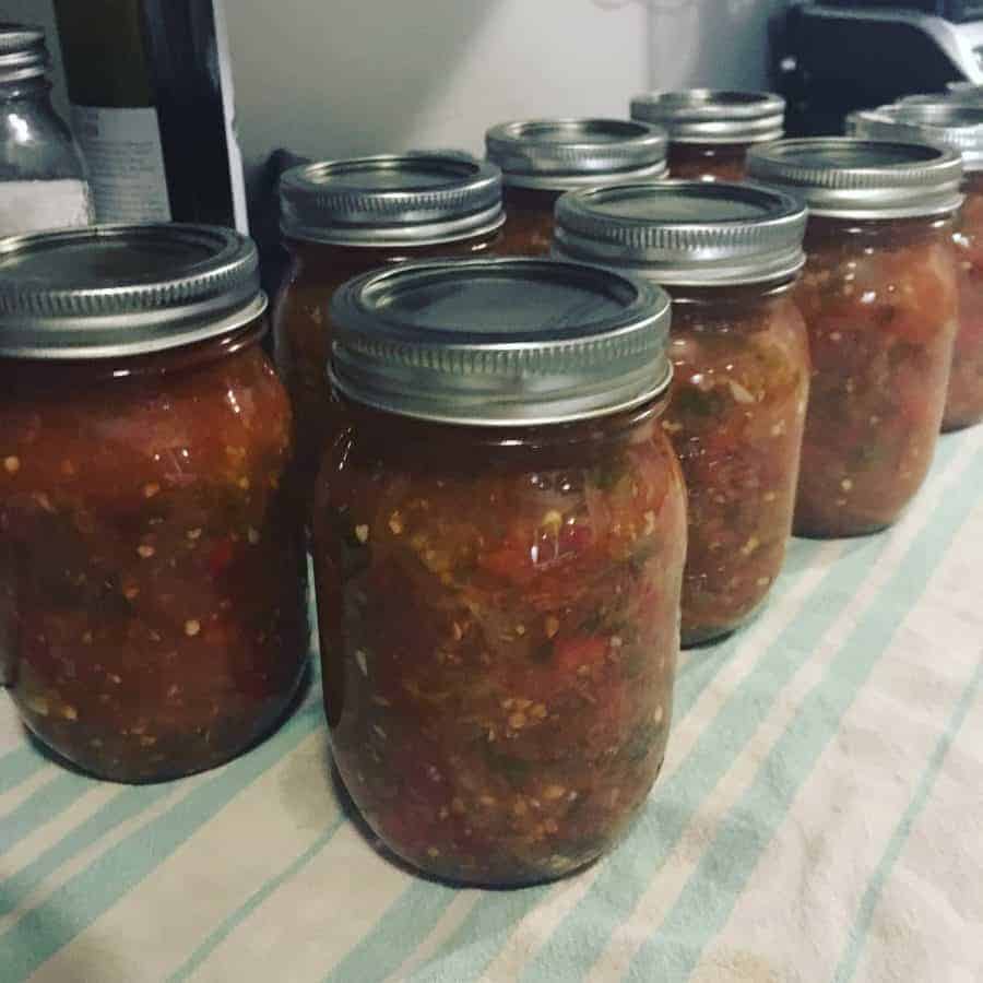 Recipe for canning garden fresh tomato salsa