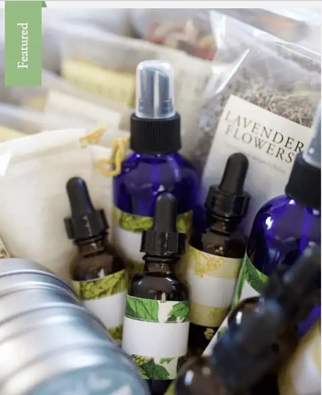 Herbal Starter Kits for new herbalists #herbalism #herbgardening #gardenergifts #herbalremedies