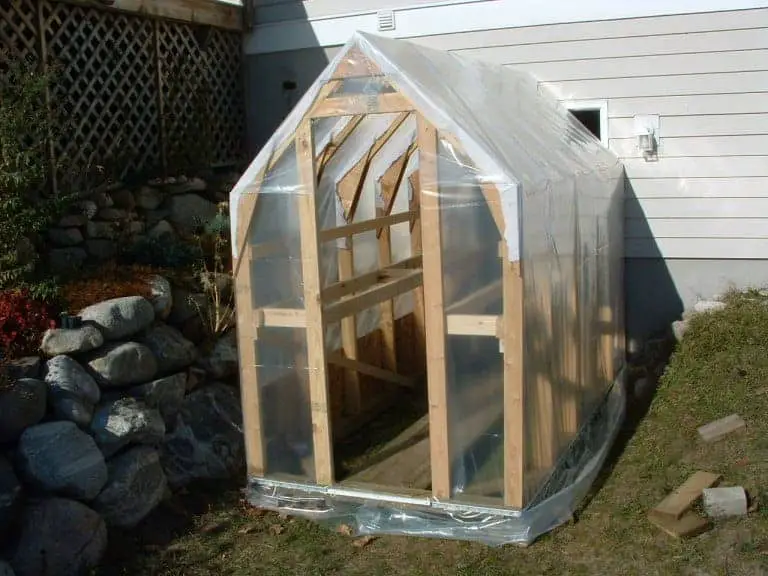 DIY Detailed Outdoor Mini Greenhouse