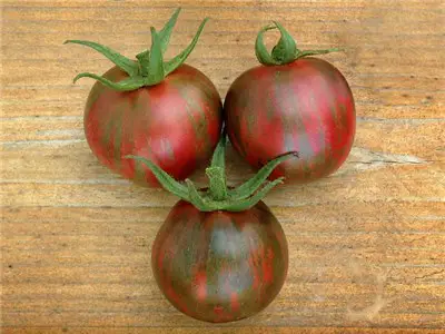 Black Vernissage Tomatoes