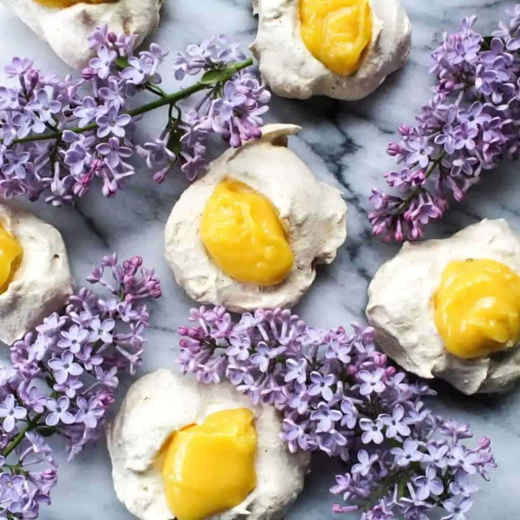 Meringues with Lilac & Lemon Curd Recipe