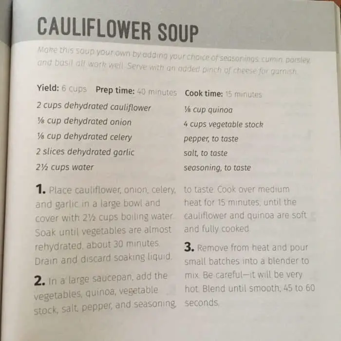 Cauliflower soup using dehydrated ingredients