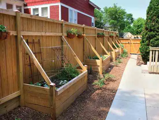 Privacy fence with container garden