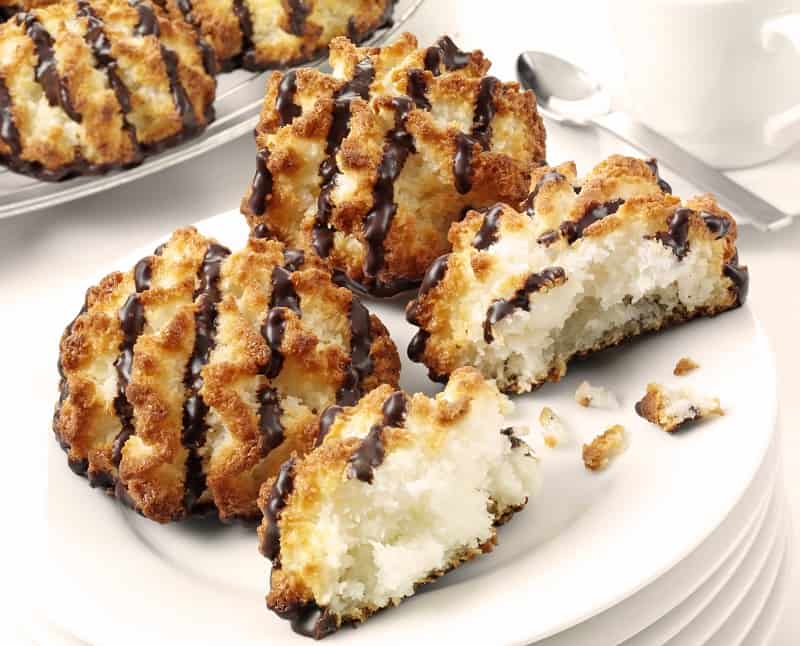 MACAROONS