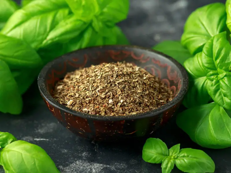 Dry Basil